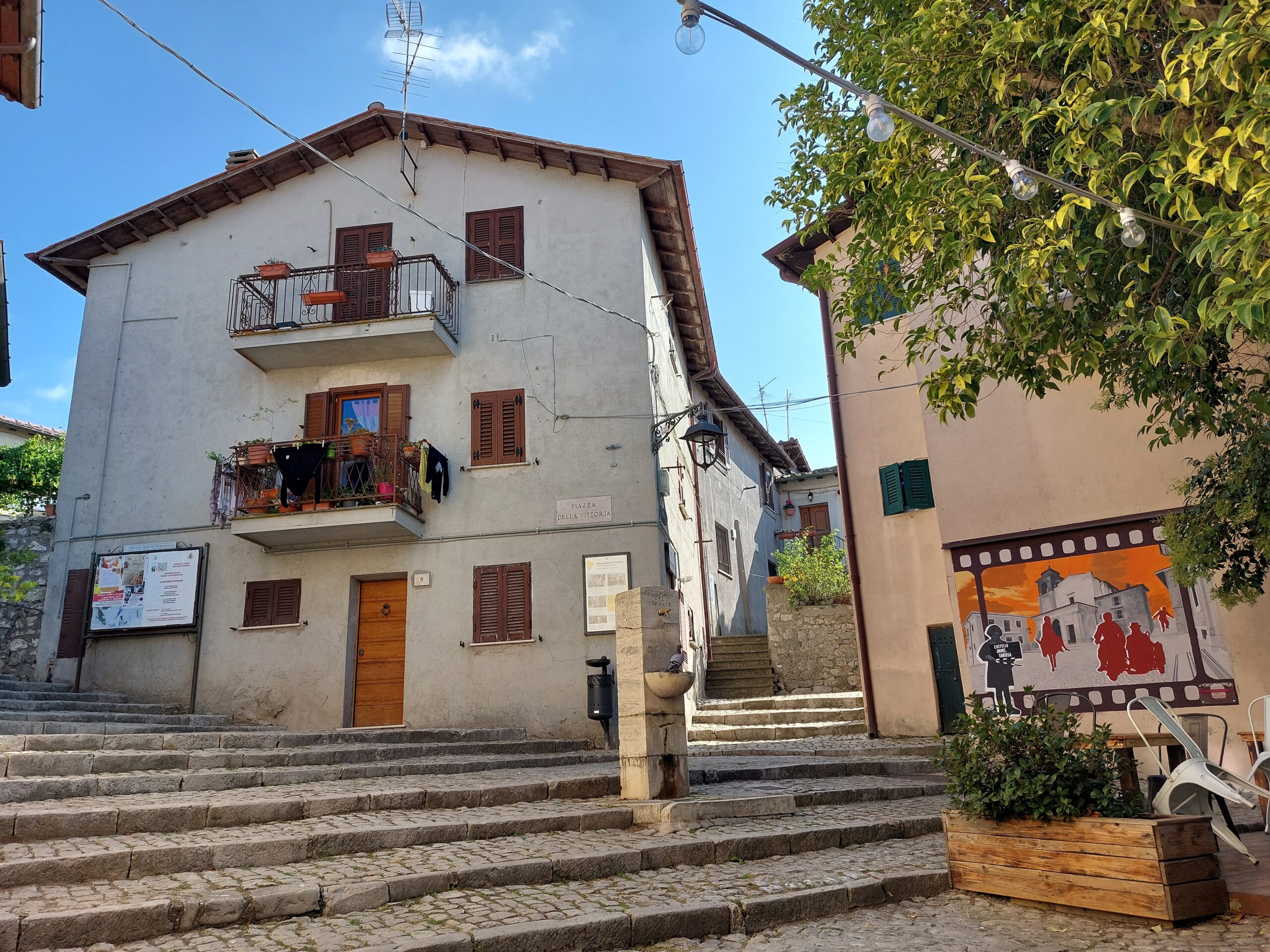 DAL BORGO DEL CINEMA ALLA VALLE INCANTATA, LO SPETTACOLO DELLA NATURA